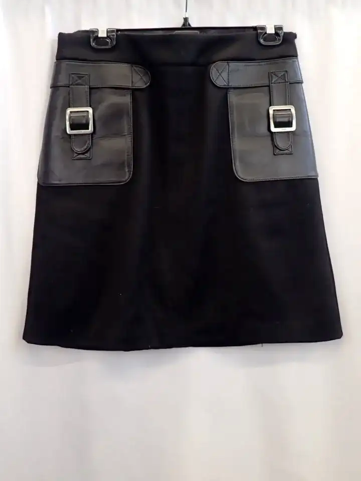 Gucci Wool and Angora Cashmere Blend Embellished Leather Trim Knee Length Skirt (42)