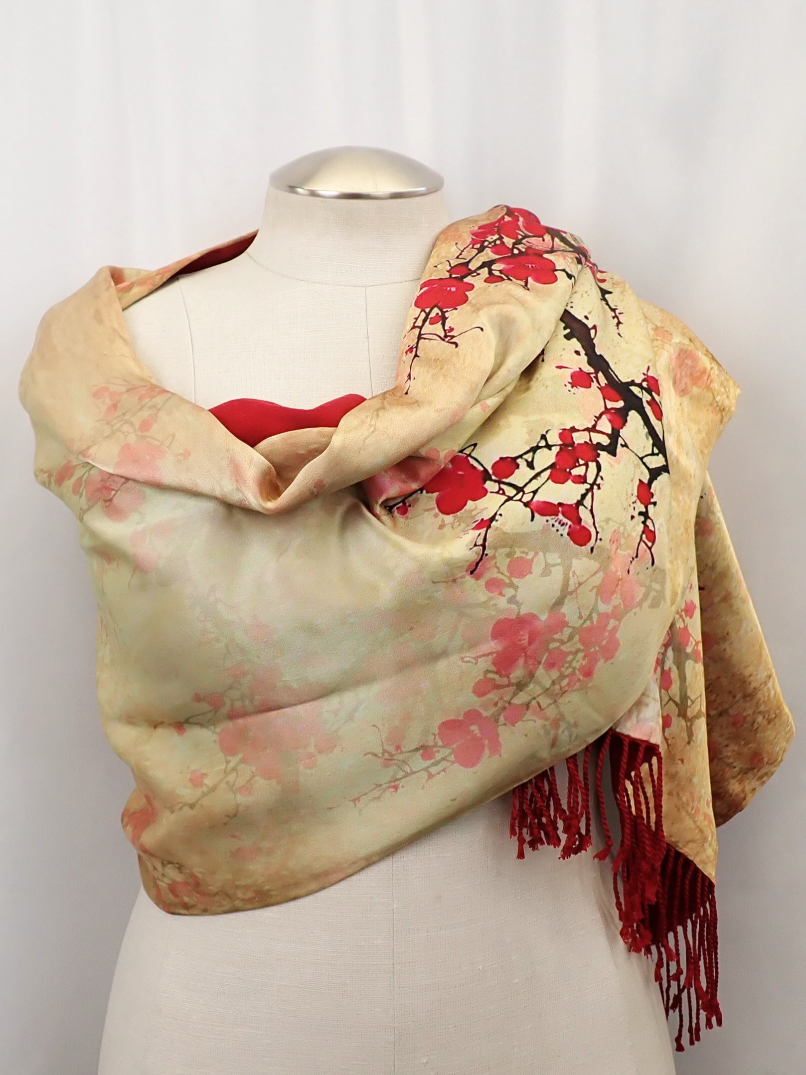 WIN+Online+Shop+Women+In+Need+Community+Cooperative+Resale+Thrift+Store+Jewelry+Gold+Silver+Clothing+Shoes+Home+Interior+Decor+Furniture+Antiques+Vintage+Books+Christmas+Victoria+BC+%2831%29.png
