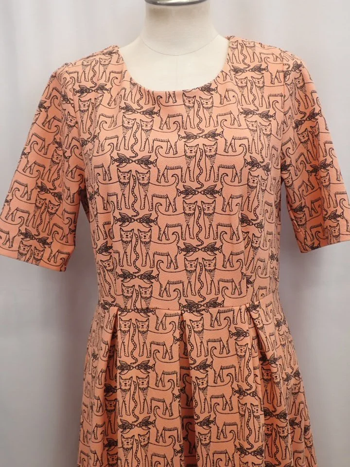 SHOP (10).JPG