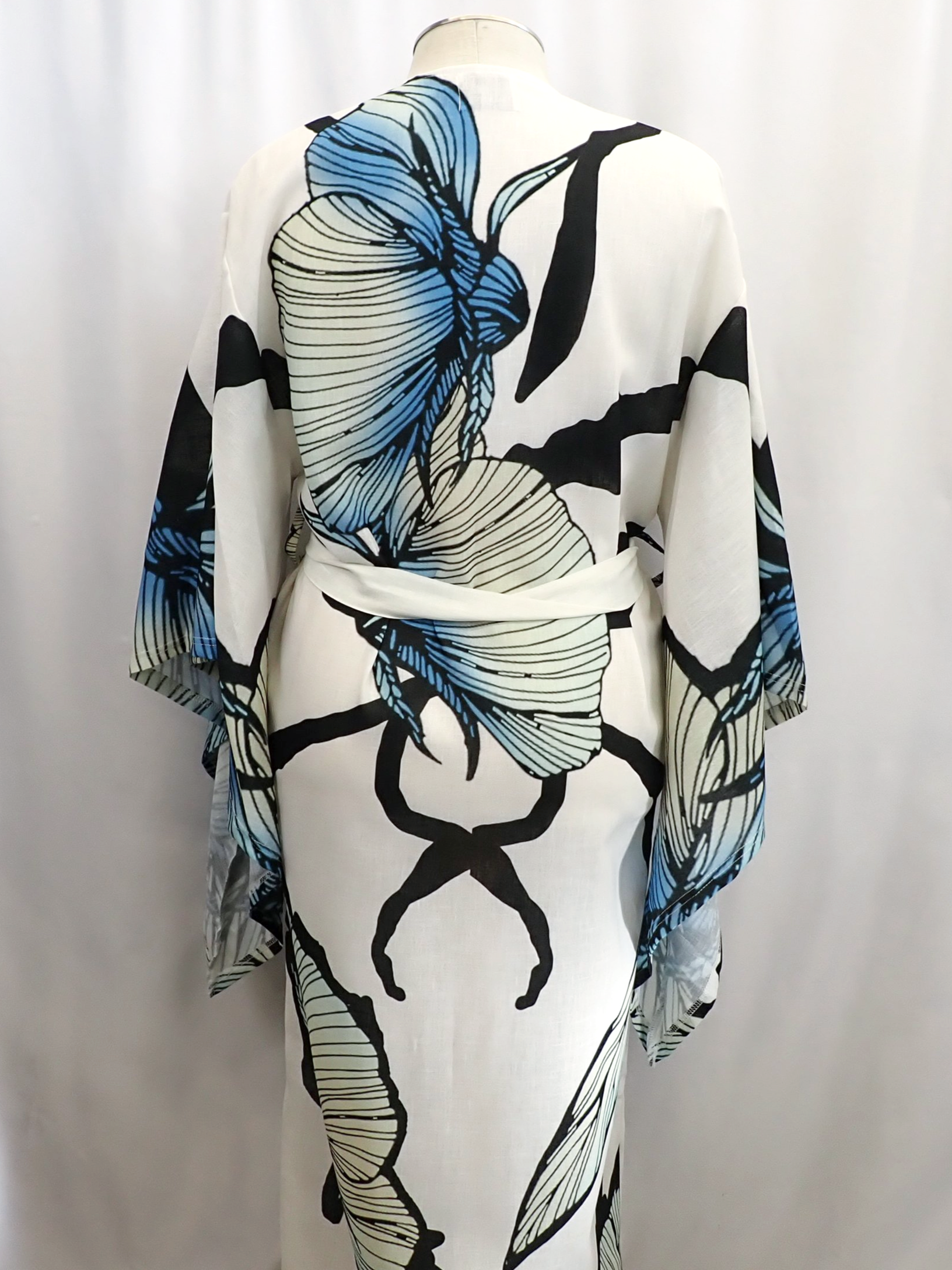 WIN+Online+Shop+Women+In+Need+Community+Cooperative+Resale+Thrift+Store+Jewelry+Gold+Silver+Clothing+Shoes+Home+Interior+Decor+Furniture+Antiques+Vintage+Books+Christmas+Victoria+BC+%2852%29.png