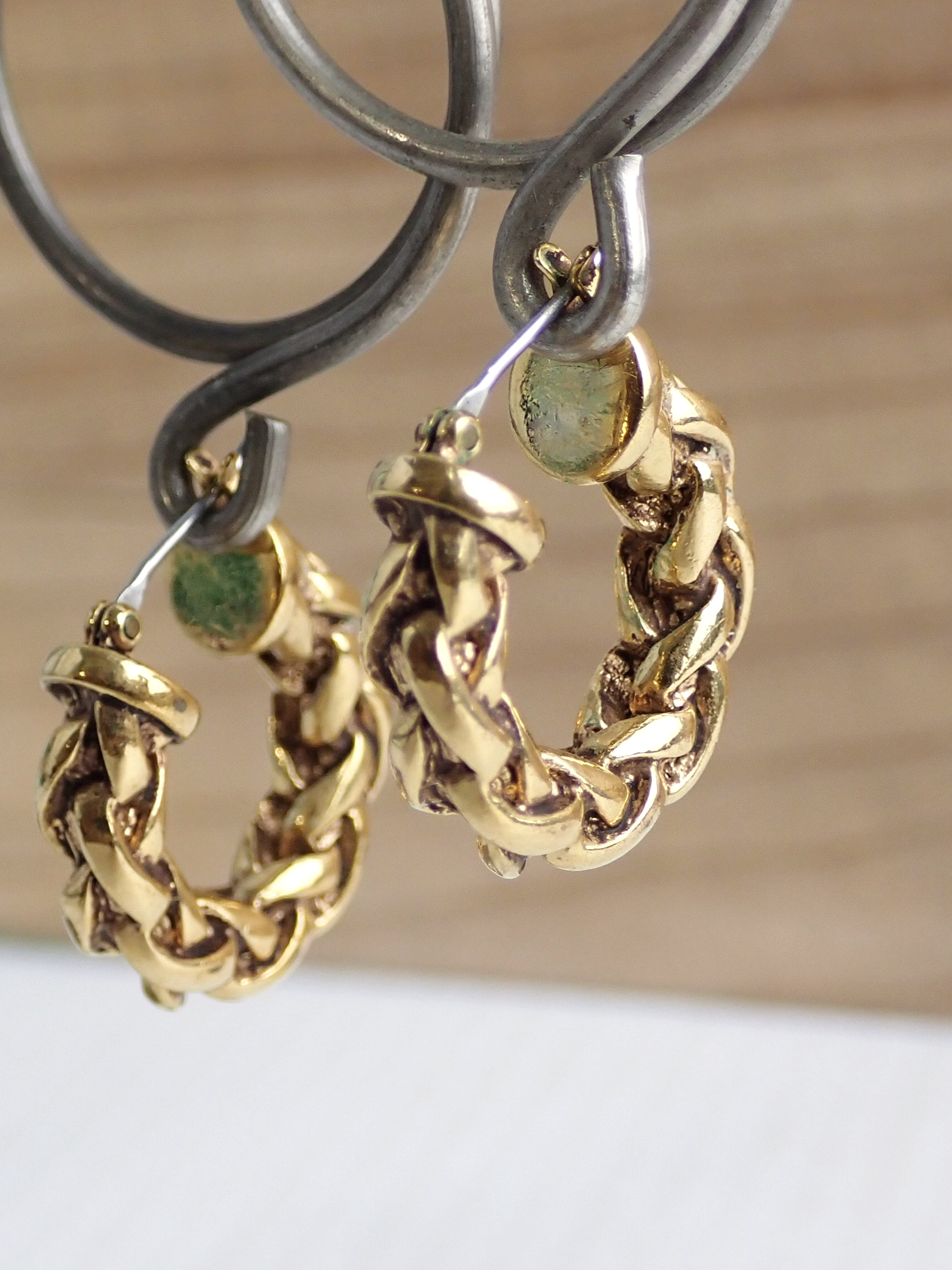 WIN+Online+Shop+Women+In+Need+Community+Cooperative+Resale+Thrift+Store+Jewelry+Gold+Silver+Clothing+Shoes+Home+Interior+Decor+Furniture+Antiques+Vintage+Books+Christmas+Victoria+BC+%2825%29.png