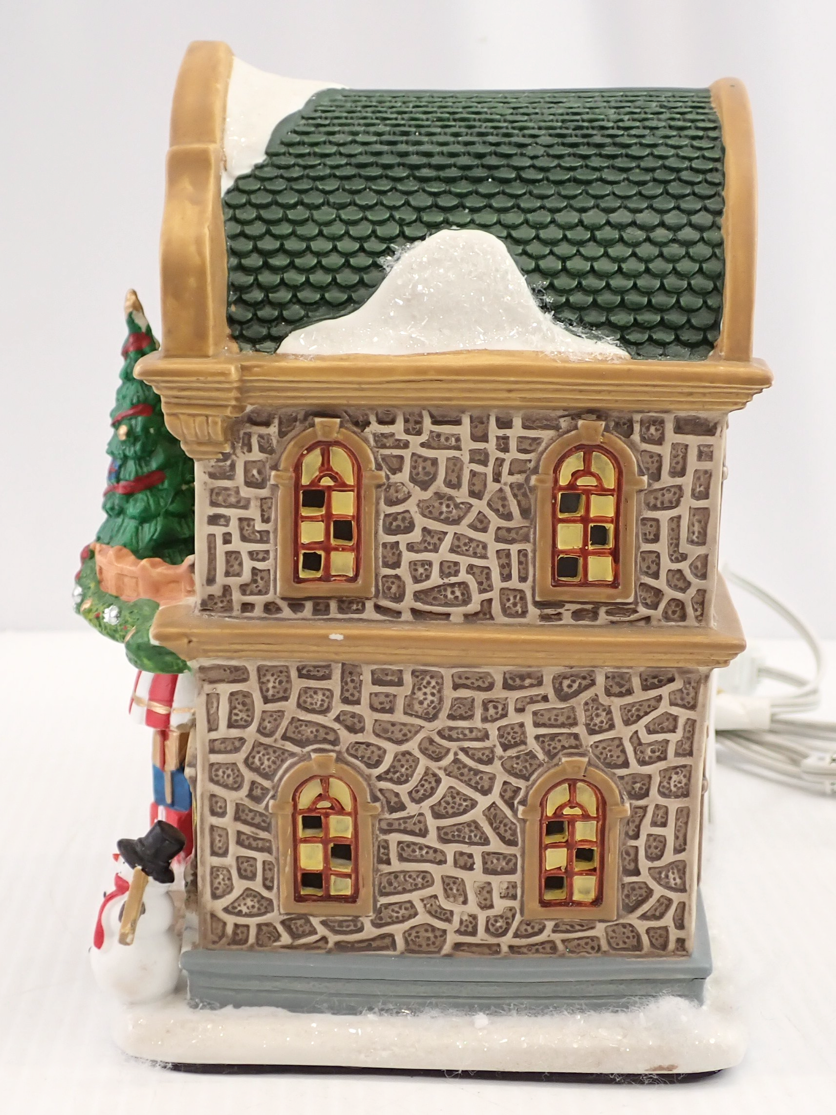 WIN+Online+Shop+Women+In+Need+Community+Cooperative+Resale+Thrift+Store+Jewelry+Gold+Silver+Clothing+Shoes+Home+Interior+Decor+Furniture+Antiques+Vintage+Books+Christmas+Victoria+BC+%2865%29.png
