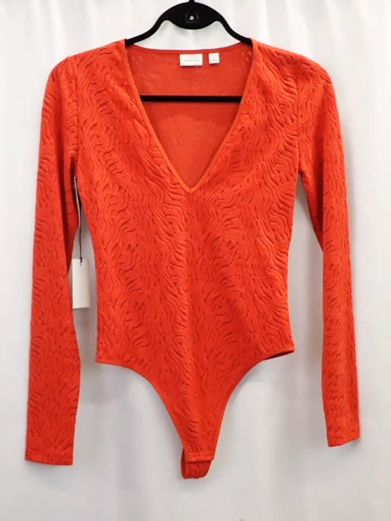 WIN-Online-Shop-Women-In-Need-Community-Cooperative-Resale-Thrift-Store-Jewelry-Gold-Silver-Clothing-Furniture-Antiques-Vintage-Books-Christmas-Victoria-BC-+%2868%29.png