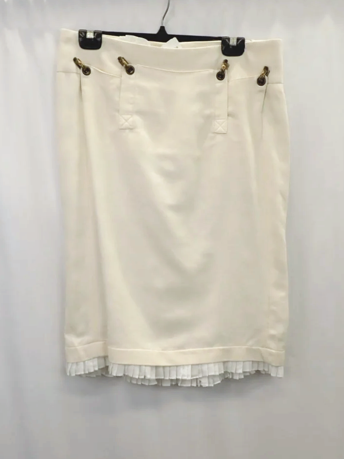 Holt Renfrew Lamb Off-White Metallic Accented Ruffle Hem Skirt (10)