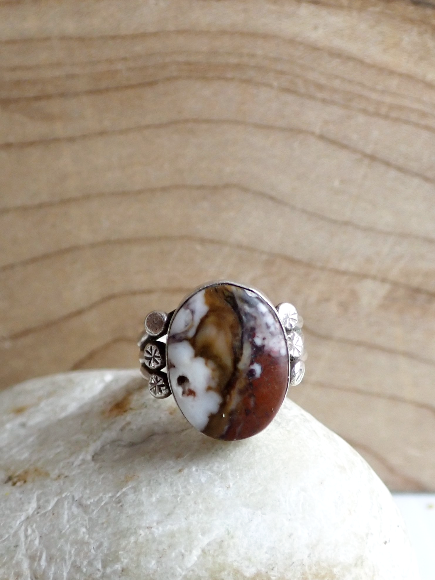 WIN+Online+Shop+Women+In+Need+Community+Cooperative+Resale+Thrift+Store+Jewelry+Gold+Silver+Clothing+Shoes+Home+Interior+Decor+Furniture+Antiques+Vintage+Books+Christmas+Victoria+BC+%28141%29.png