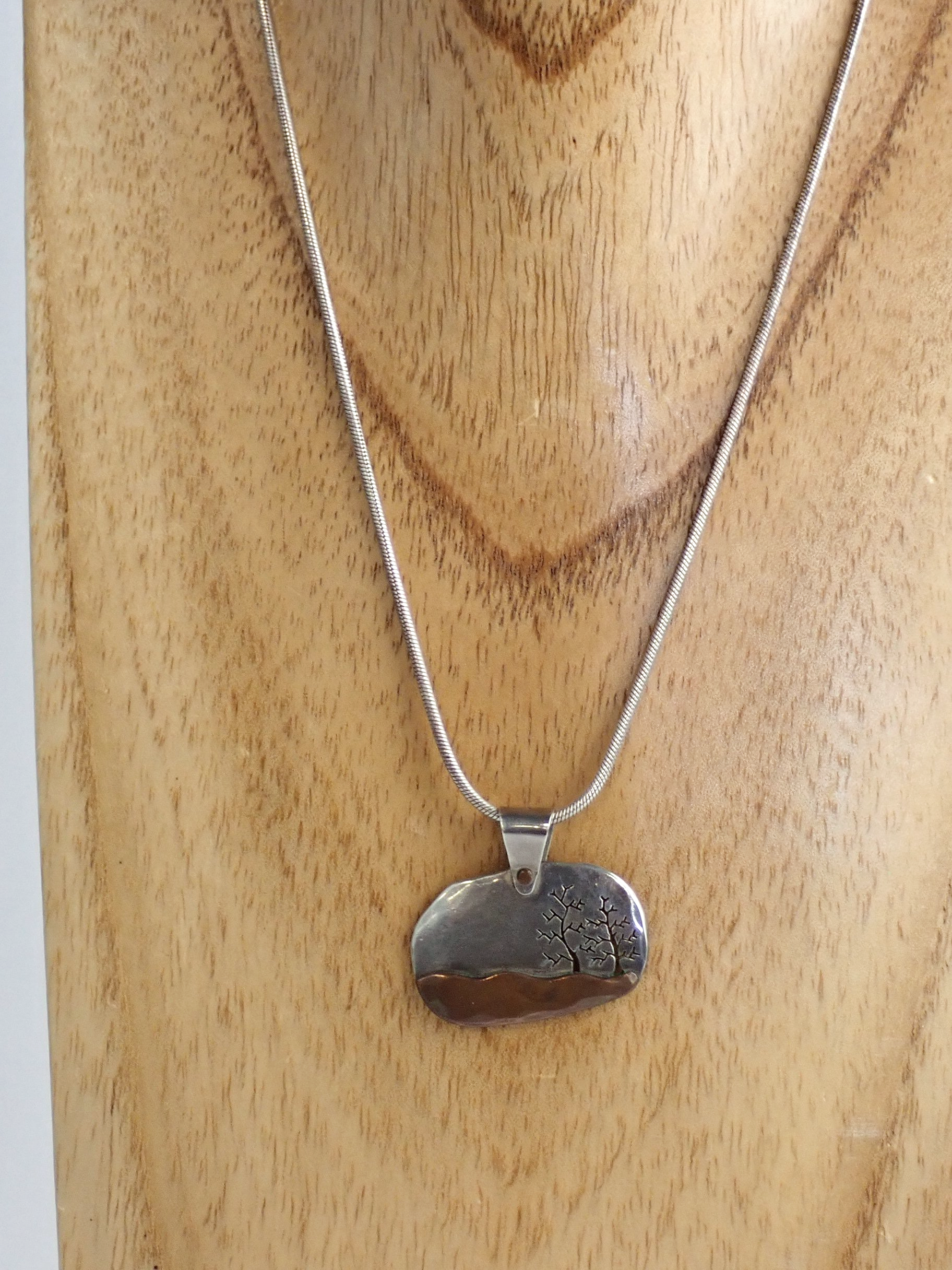 WIN+Online+Shop+Women+In+Need+Community+Cooperative+Resale+Thrift+Store+Jewelry+Gold+Silver+Clothing+Shoes+Home+Interior+Decor+Furniture+Antiques+Vintage+Books+Christmas+Victoria+BC+%2818%29.png