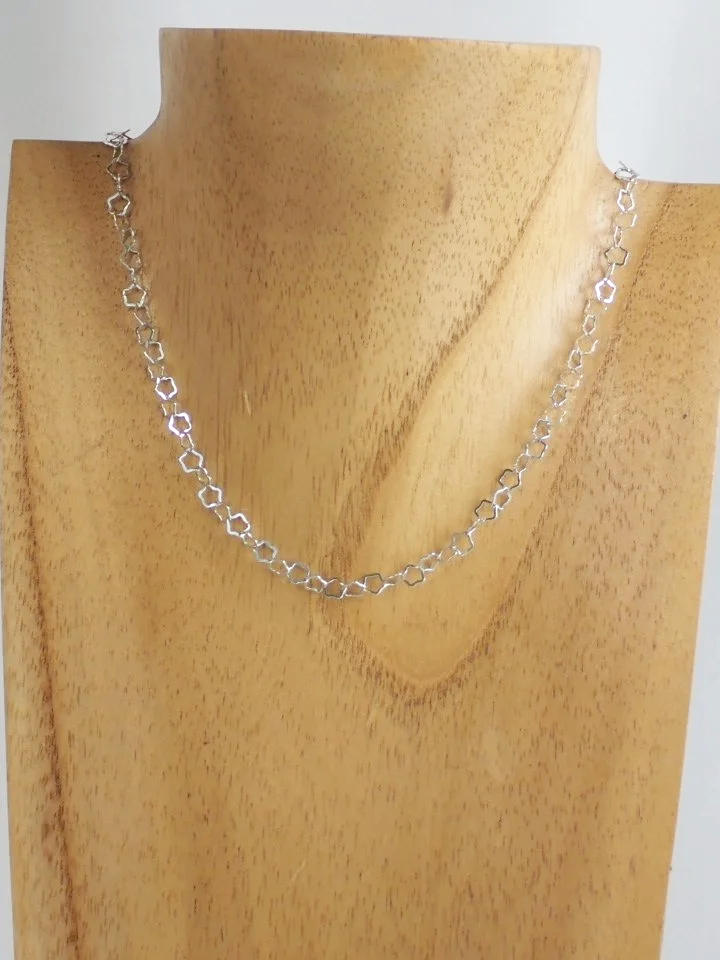 WIN-Online-Shop-Women-In-Need-Community-Cooperative-Resale-Thrift-Store-Jewelry-Gold-Silver-Clothing-Furniture-Antiques-Vintage-Books-Christmas-Victoria-BC-+%2896%29.png