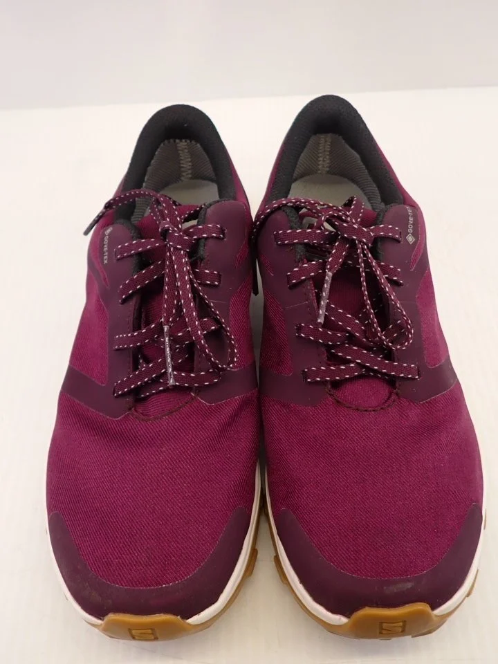 WIN-Online-Shop-Women-In-Need-Community-Cooperative-Resale-Thrift-Store-Jewelry-Gold-Silver-Clothing-Furniture-Antiques-Vintage-Books-Christmas-Victoria-BC- (36).JPG