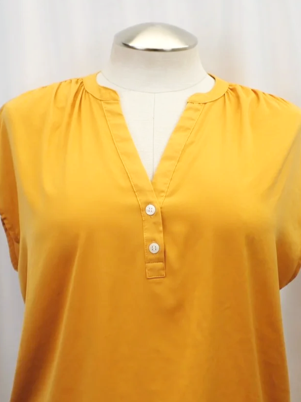 WIN-Online-Shop-Women-In-Need-Community-Cooperative-Resale-Thrift-Store-Jewelry-Gold-Silver-Clothing-Furniture-Antiques-Vintage-Books-Christmas-Victoria-BC-+%2819%29.png