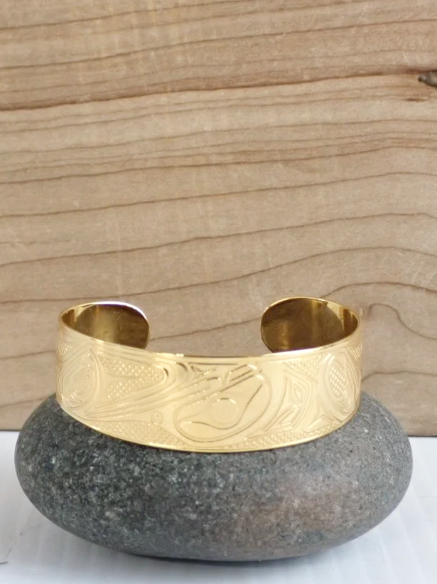 WIN-Online-Shop-Women-In-Need-Community-Cooperative-Resale-Thrift-Store-Jewelry-Gold-Silver-Clothing-Furniture-Antiques-Vintage-Books-Christmas-Victoria-BC-+%28142%29.png