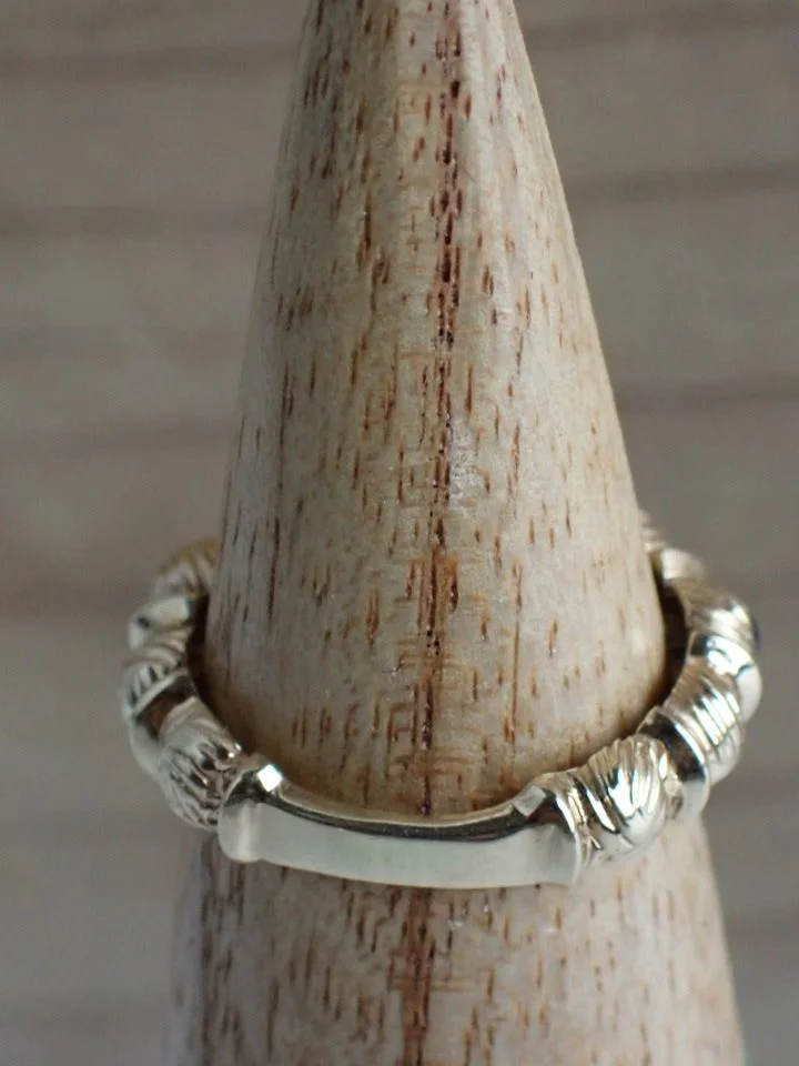 WIN-Online-Shop-Women-In-Need-Community-Cooperative-Resale-Thrift-Store-Jewelry-Gold-Silver-Clothing-Furniture-Antiques-Vintage-Books-Christmas-Victoria-BC- (144).JPG