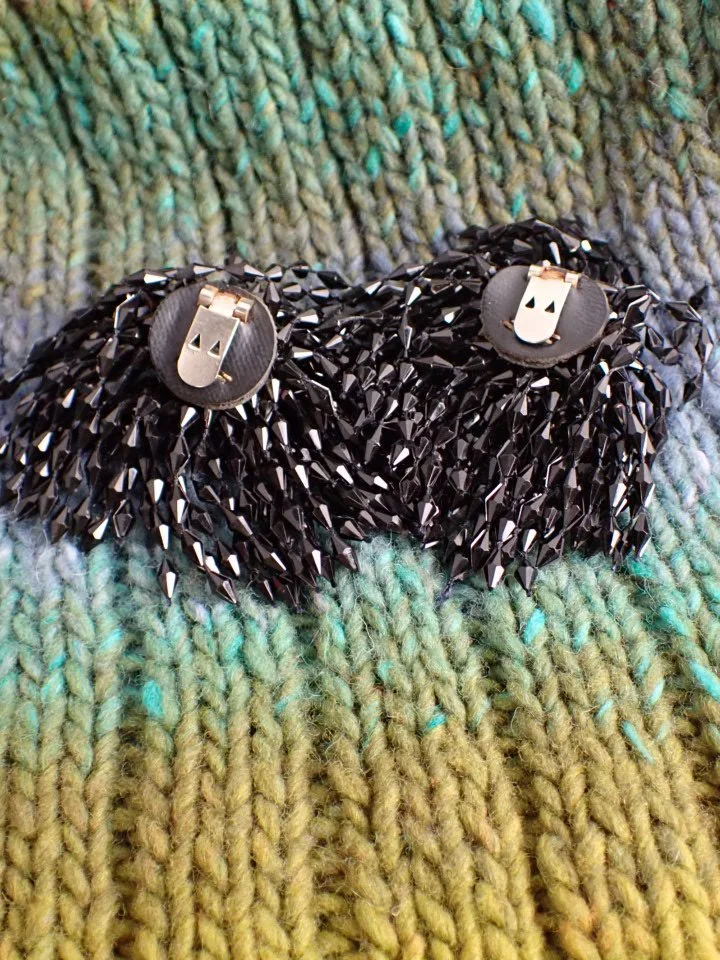 WIN-Online-Shop-Women-In-Need-Community-Cooperative-Resale-Thrift-Store-Jewelry-Gold-Silver-Clothing-Furniture-Antiques-Vintage-Books-Christmas-Victoria-BC- (339).JPG