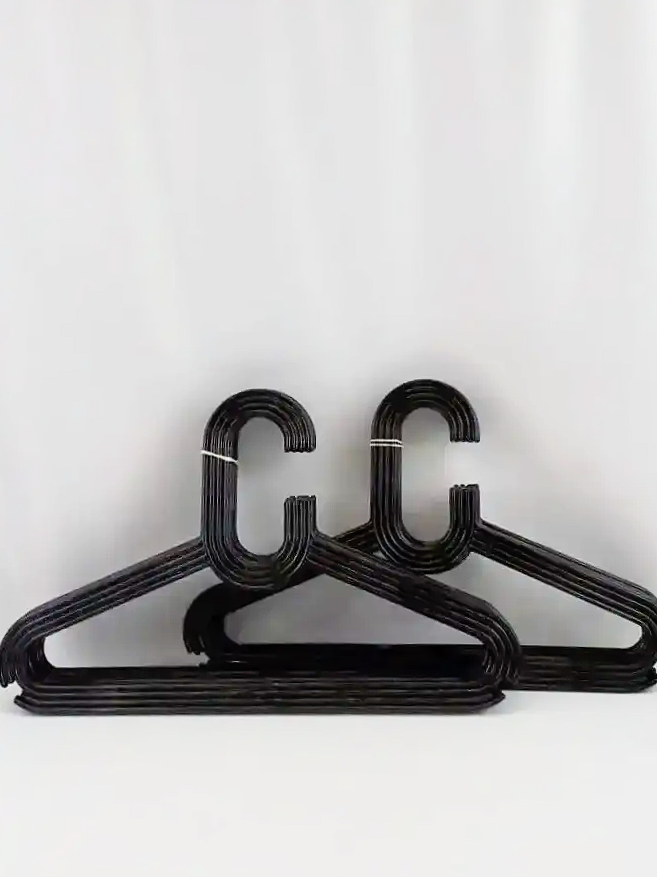 Scarce Ingrid Chicago Vintage Ribbed Black Plastic Hanger Bundle