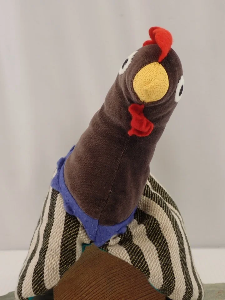 WIN-Online-Shop-Women-In-Need-Community-Cooperative-Resale-Thrift-Store-Jewelry-Gold-Silver-Clothing-Furniture-Antiques-Vintage-Books-Christmas-Victoria-BC- (108).JPG