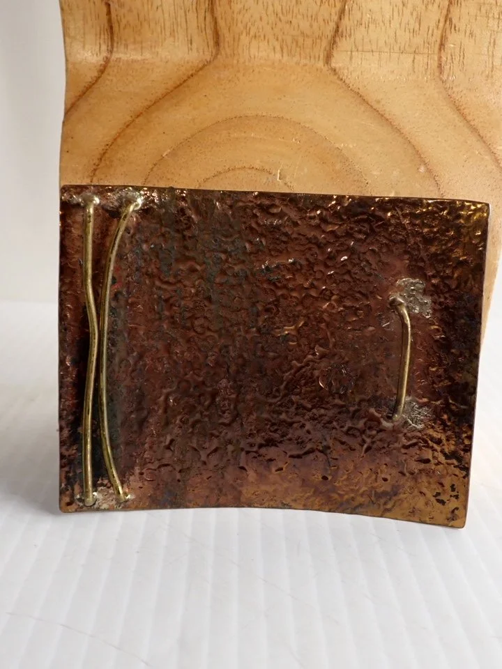 WIN-Online-Shop-Women-In-Need-Community-Cooperative-Resale-Thrift-Store-Jewelry-Gold-Silver-Clothing-Furniture-Antiques-Vintage-Books-Christmas-Victoria-BC- (241).JPG