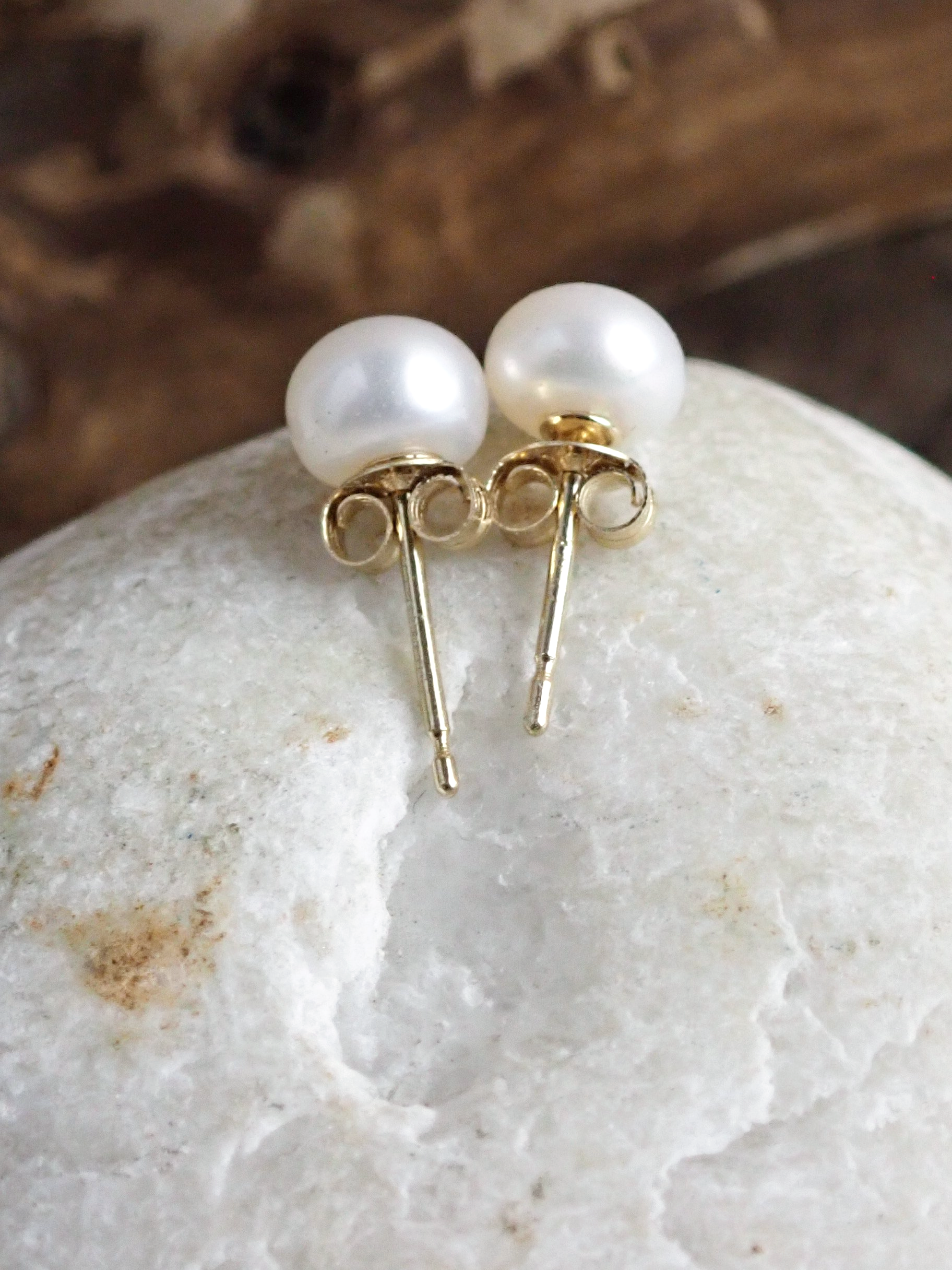 WIN+Online+Shop+Women+In+Need+Community+Cooperative+Resale+Thrift+Store+Jewelry+Gold+Silver+Clothing+Shoes+Home+Interior+Decor+Furniture+Antiques+Vintage+Books+Christmas+Victoria+BC+%2883%29.png