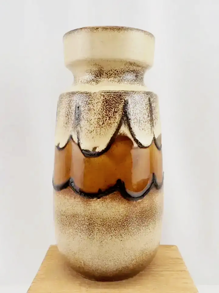 Scheurich West Germany Model 242-22 Fat Lava Vase