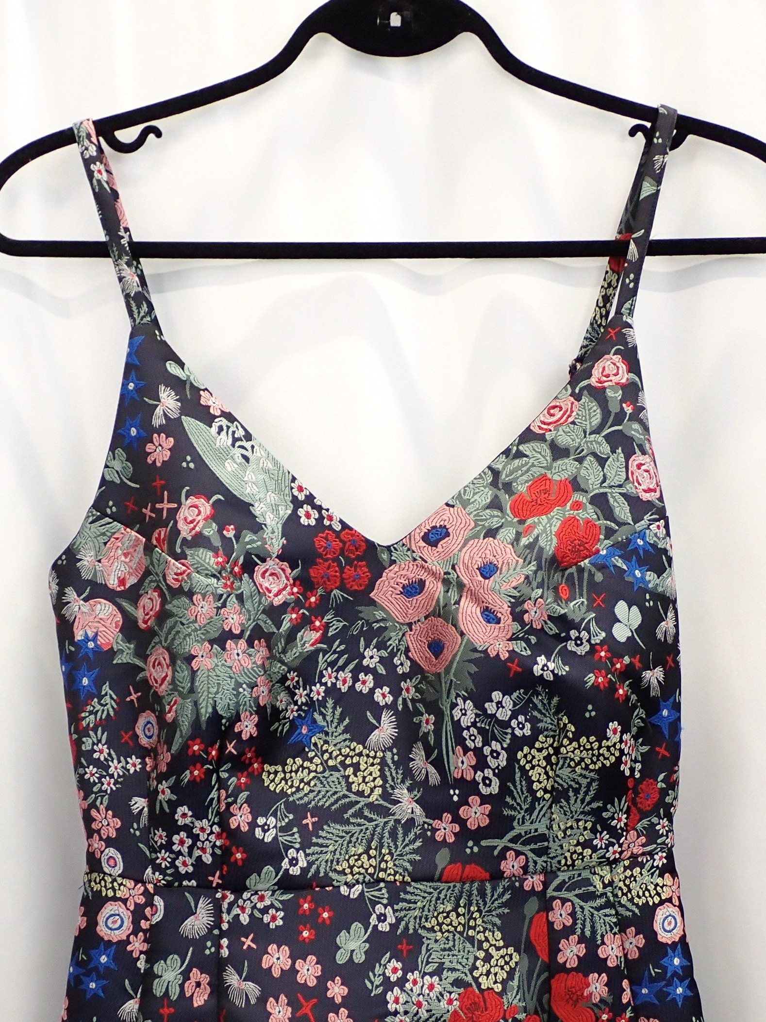WIN+Online+Shop+Women+In+Need+Community+Cooperative+Resale+Thrift+Store+Jewelry+Gold+Silver+Clothing+Shoes+Home+Interior+Decor+Furniture+Antiques+Vintage+Books+Christmas+Victoria+BC+%288%29.jpg