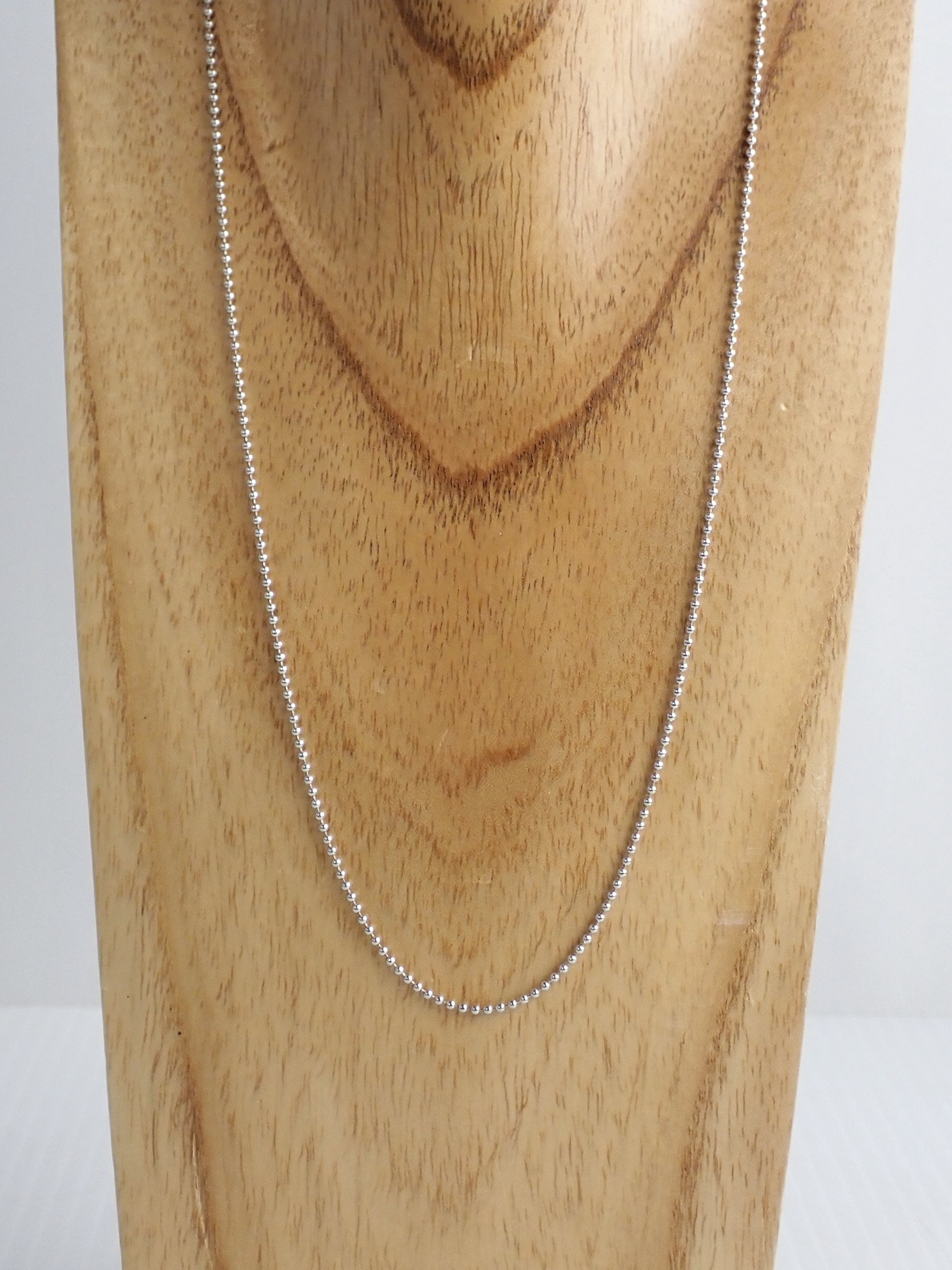 WIN+Online+Shop+Women+In+Need+Community+Cooperative+Resale+Thrift+Store+Jewelry+Gold+Silver+Clothing+Shoes+Home+Interior+Decor+Furniture+Antiques+Vintage+Books+Christmas+Victoria+BC+%288%29.png