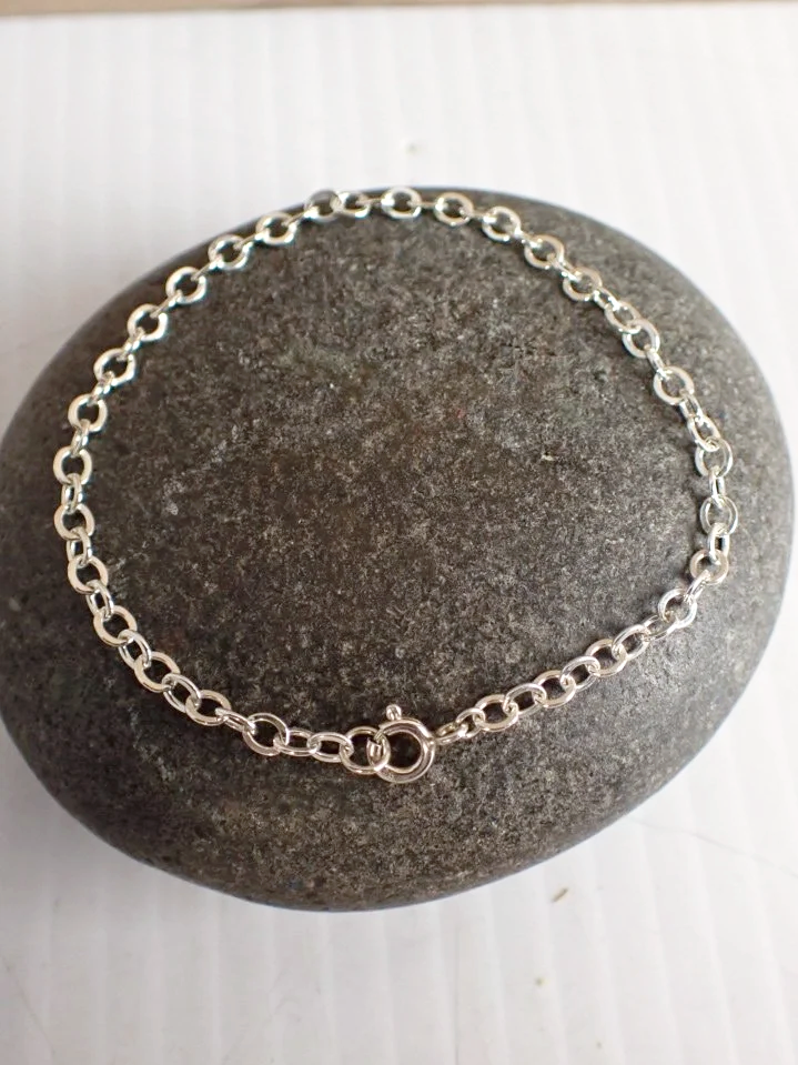WIN-Online-Shop-Women-In-Need-Community-Cooperative-Resale-Thrift-Store-Jewelry-Gold-Silver-Clothing-Furniture-Antiques-Vintage-Books-Christmas-Victoria-BC-+%28150%29.png