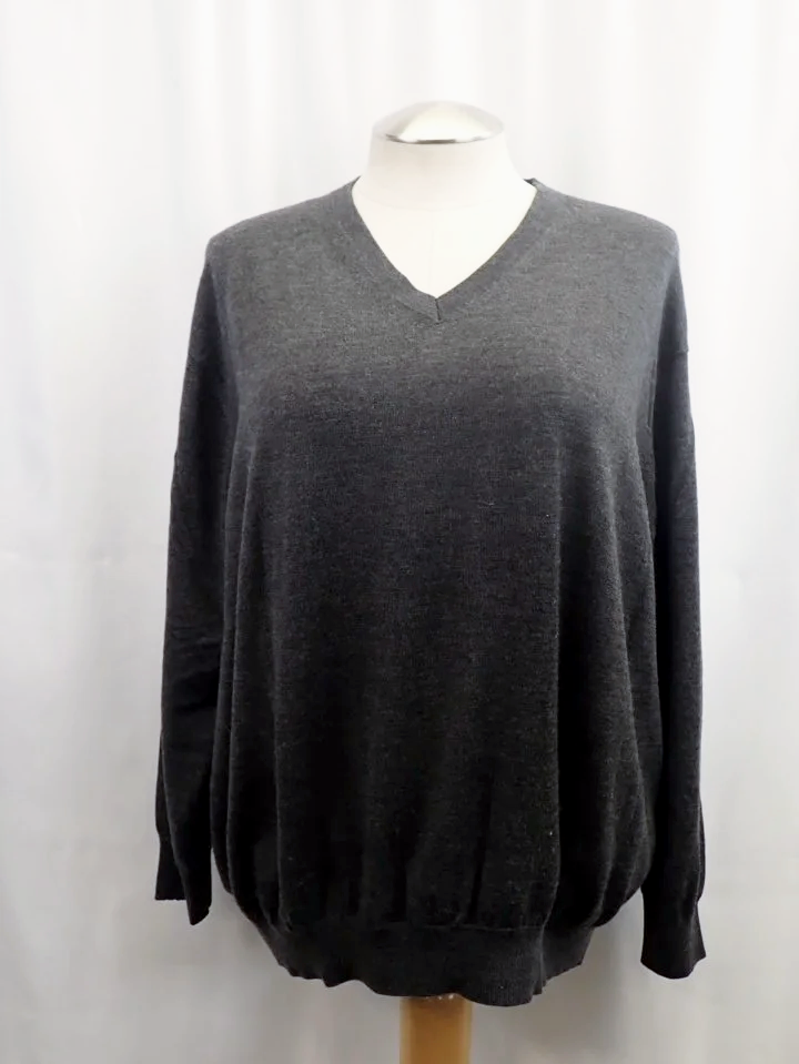 Britches Merino Wool Blend V-Neck Sweater (3XL)