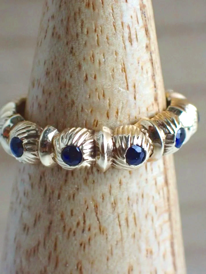 14K Yellow Gold Blue Sapphire Eternity Style Dress Ring (5.75)