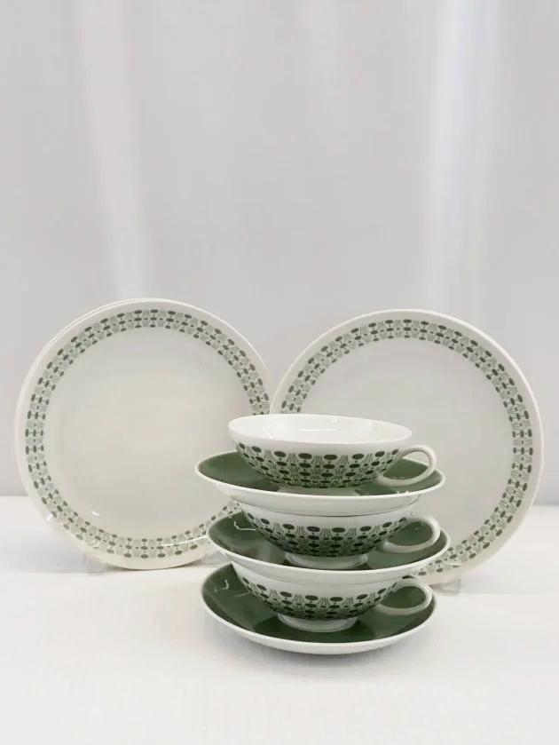 WIN-Online-Shop-Women-In-Need-Community-Cooperative-Resale-Thrift-Store-Jewelry-Gold-Silver-Clothing-Furniture-Antiques-Vintage-Books-Christmas-Victoria-BC-%252B%25252887%252529.png