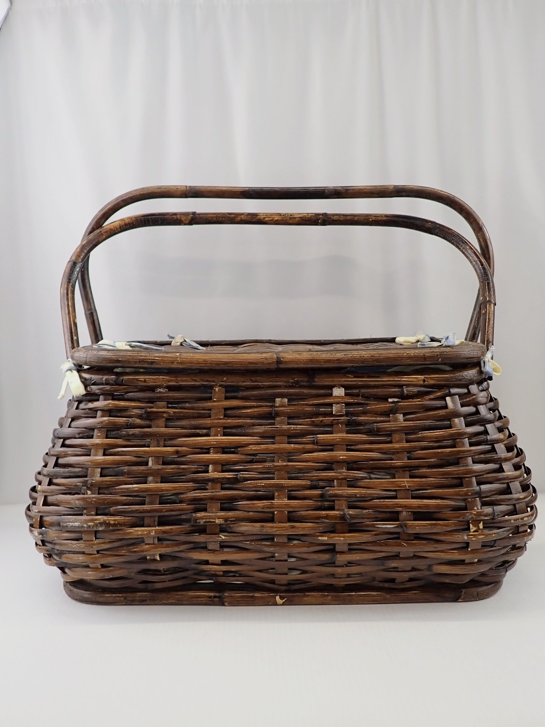WIN+Online+Shop+Women+In+Need+Community+Cooperative+Resale+Thrift+Store+Jewelry+Gold+Silver+Clothing+Shoes+Home+Interior+Decor+Furniture+Antiques+Vintage+Books+Christmas+Victoria+BC+%28181%29.jpg