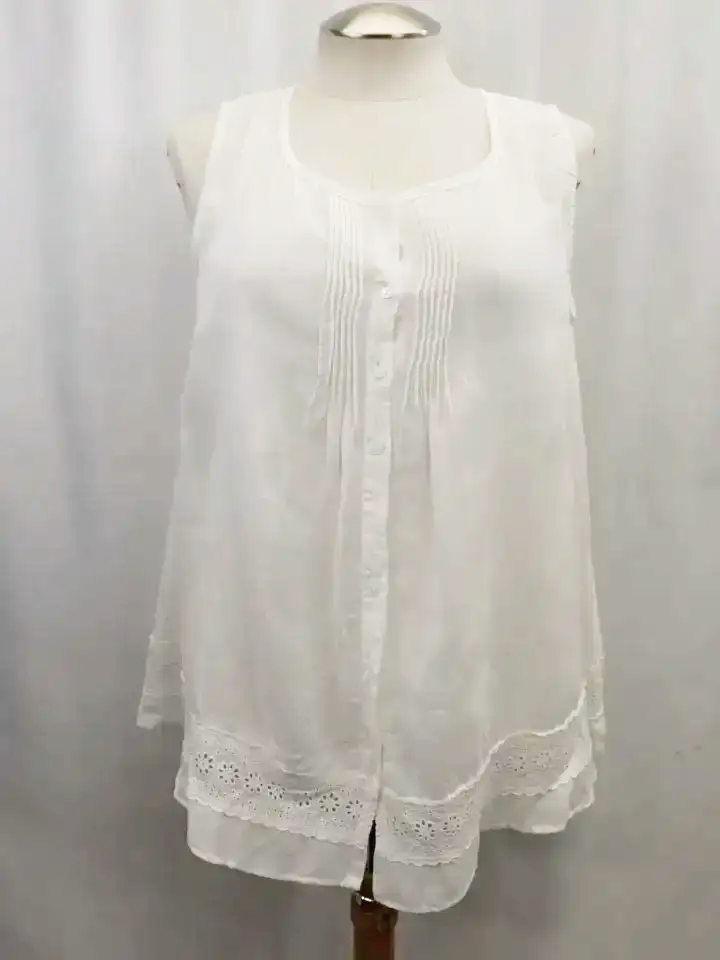 Caposhie Linen White Lace Hem Button-up Sleeveless Top (L)