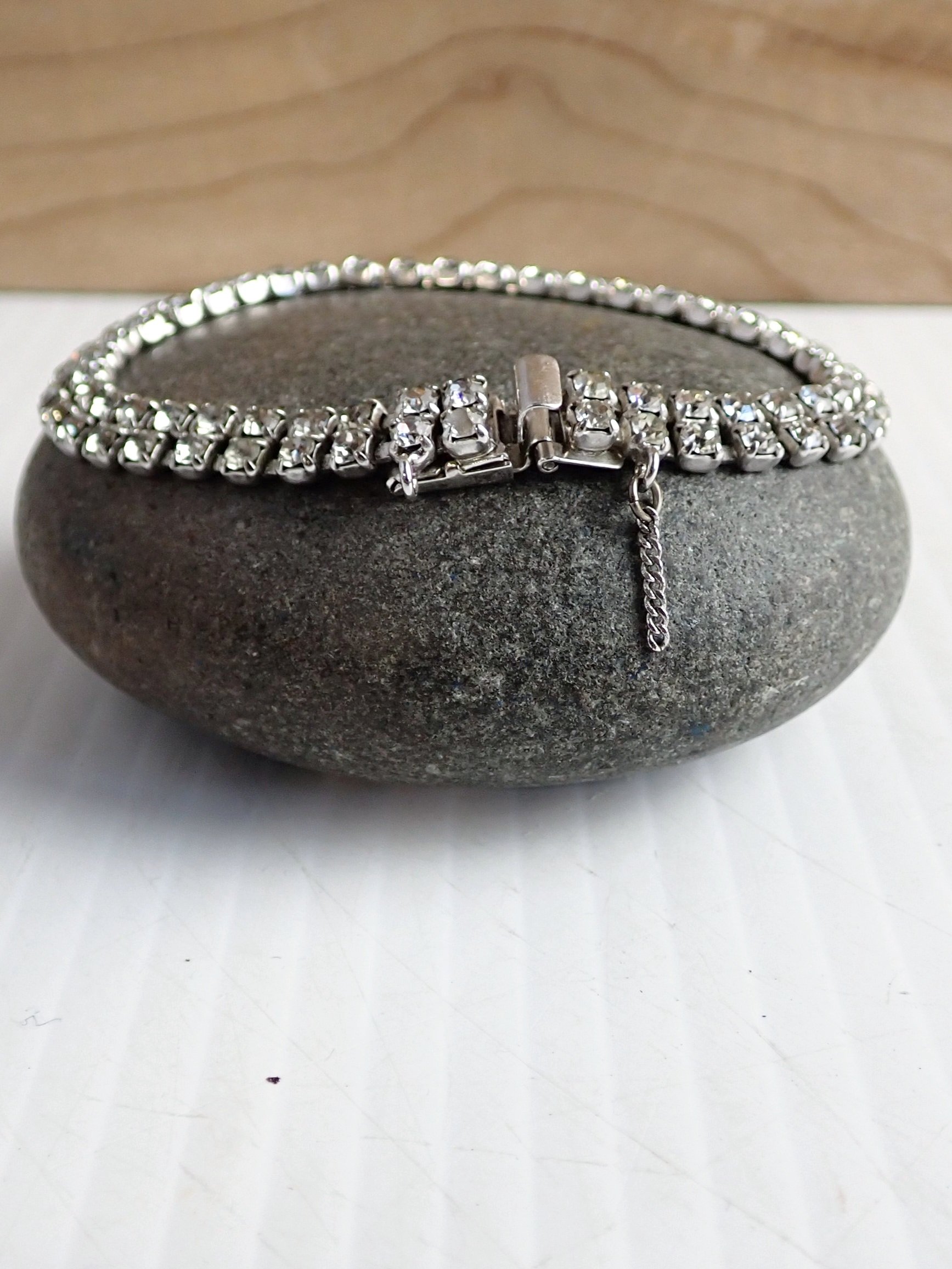 WIN+Online+Shop+Women+In+Need+Community+Cooperative+Resale+Thrift+Store+Jewelry+Gold+Silver+Clothing+Shoes+Home+Interior+Decor+Furniture+Antiques+Vintage+Books+Christmas+Victoria+BC+%2819%29.jpg