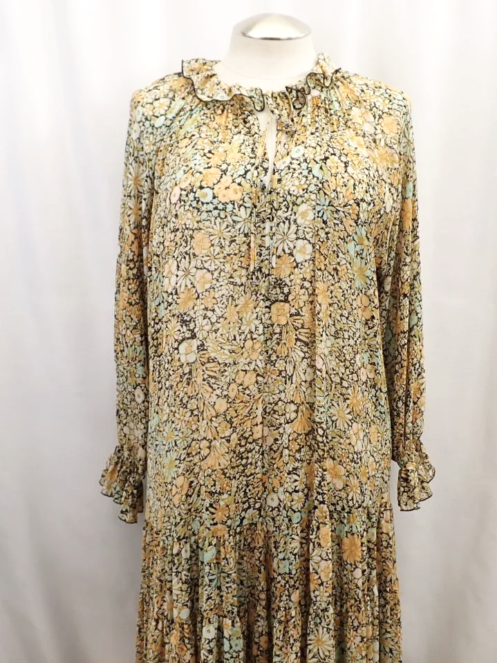 WIN-Online-Shop-Women-In-Need-Community-Cooperative-Resale-Thrift-Store-Jewelry-Gold-Silver-Clothing-Furniture-Antiques-Vintage-Books-Christmas-Victoria-BC-+%2887%29.png
