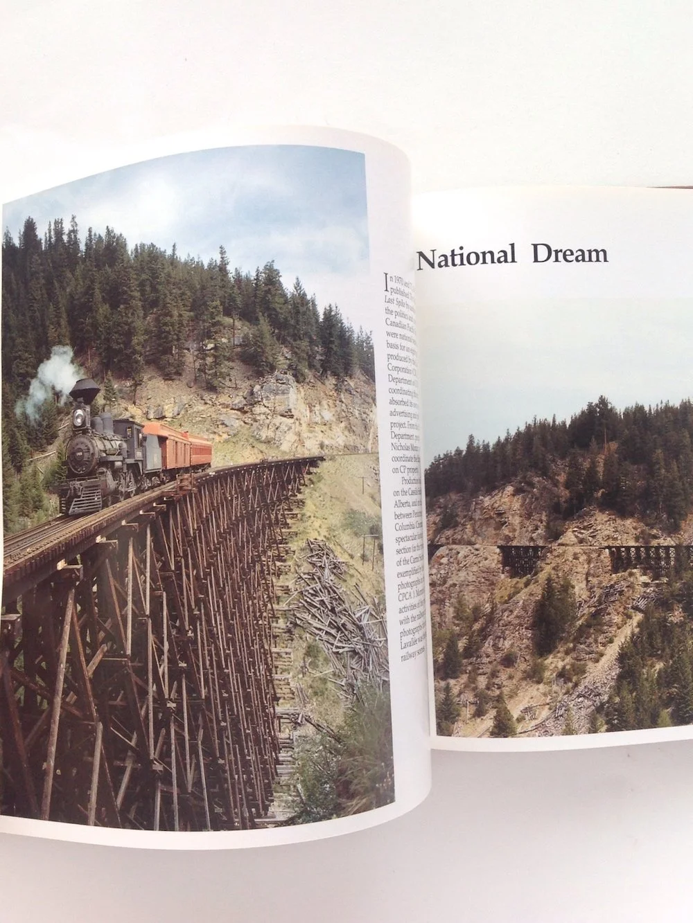 Nicholas Morant's Canadian Pacific 洋書 Nicholas Morant's Canadian Pacific (1992) — WIN Online Shop