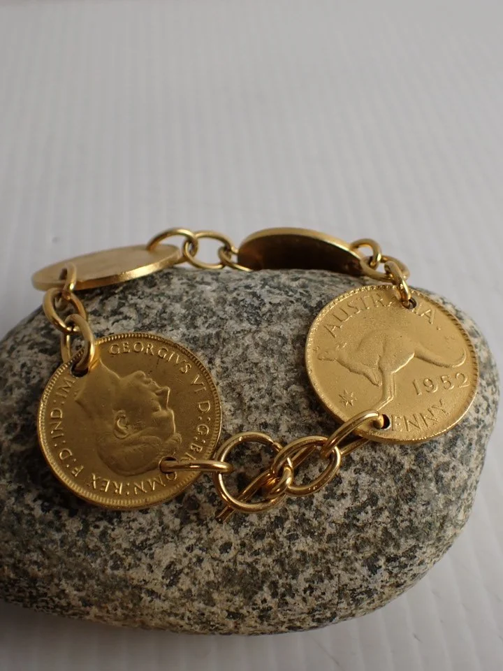 WIN-Online-Shop-Women-In-Need-Community-Cooperative-Resale-Thrift-Store-Jewelry-Gold-Silver-Clothing-Furniture-Antiques-Vintage-Books-Christmas-Victoria-BC- (158).JPG