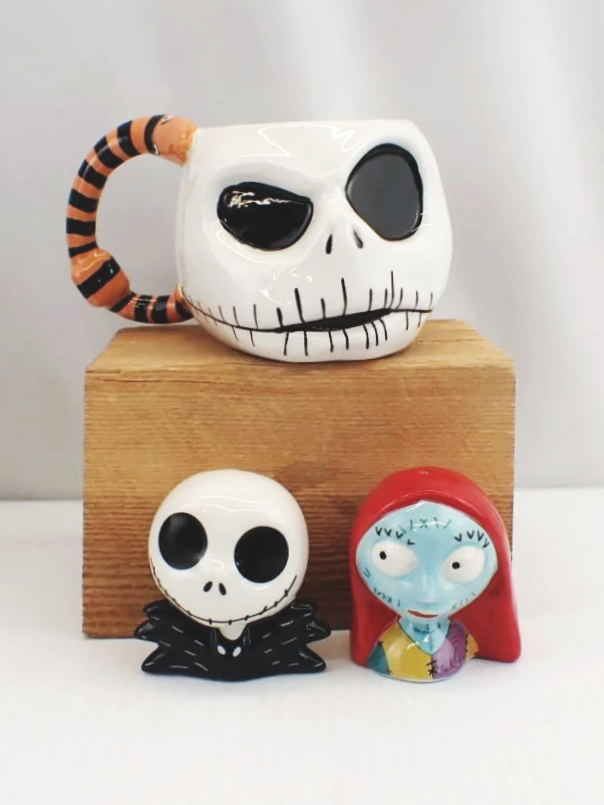 The Nightmare Before Christmas Tim Burtonn Disney Salt & Pepper Mug Set