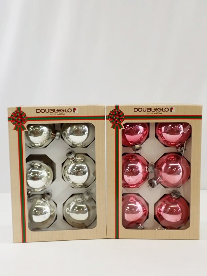 WIN-Online-Shop-Women-In-Need-Community-Cooperative-Resale-Thrift-Store-Jewelry-Gold-Silver-Clothing-Furniture-Antiques-Vintage-Books-Christmas-Victoria-BC-%2B%2528196%2529.png