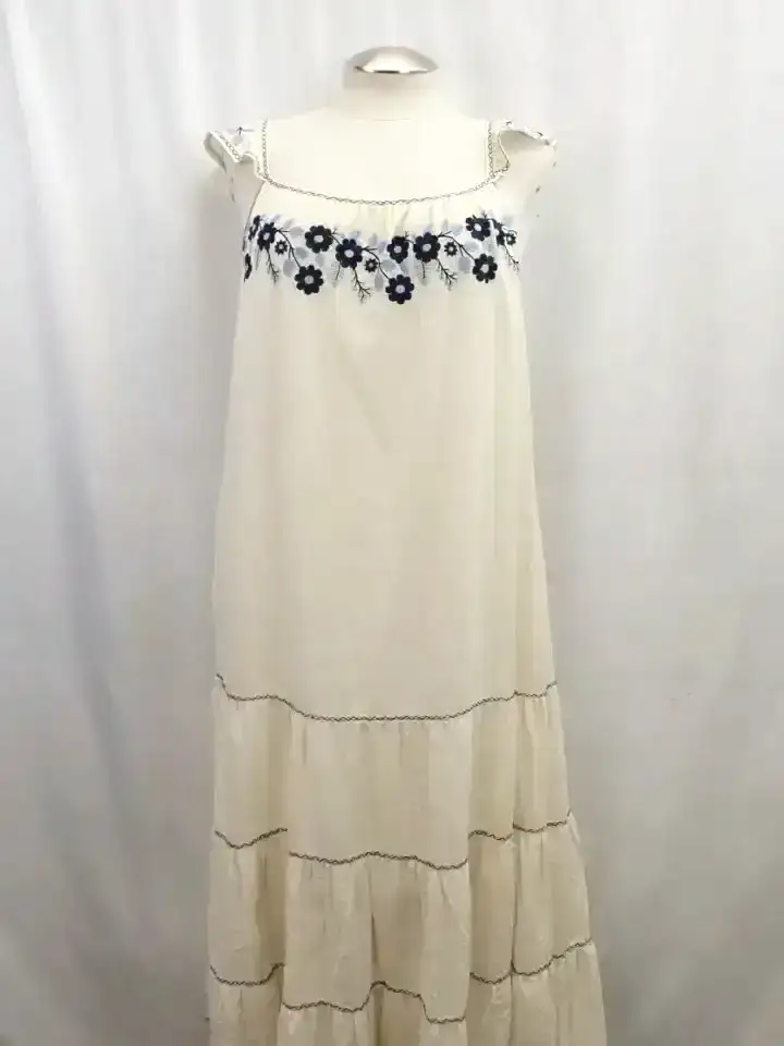 Max Studio Cotton and Rayon Blend Floral Embroidered Sleevless Nighty (XL)