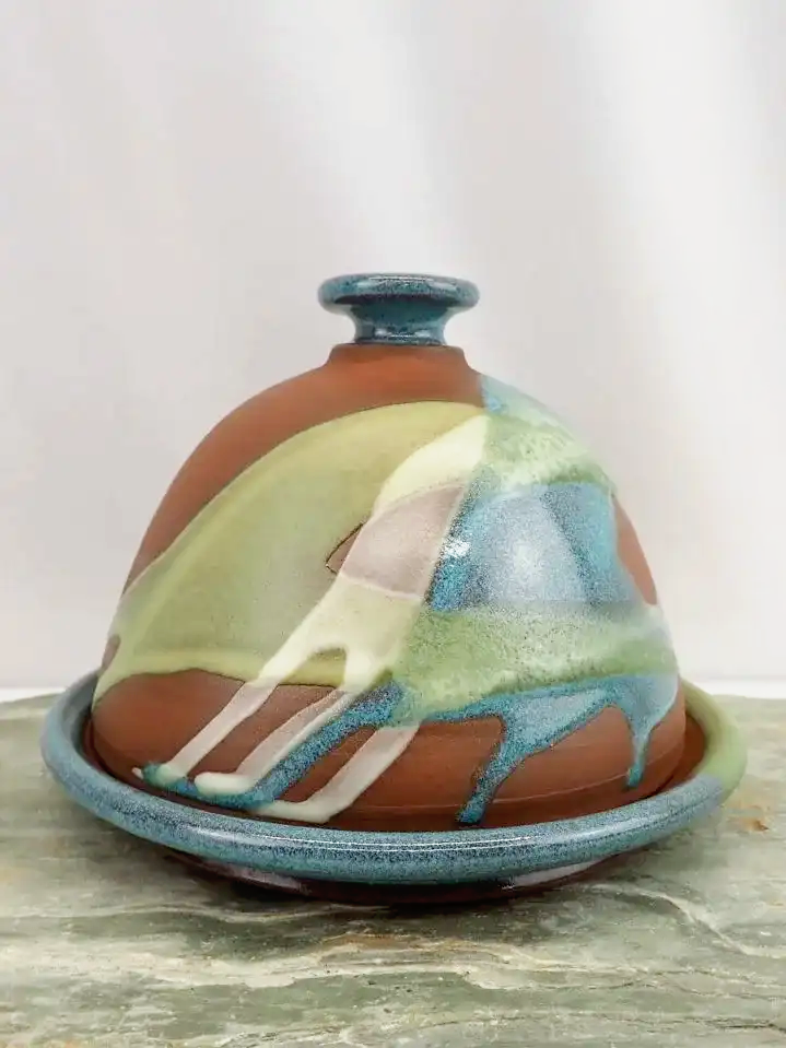Darrel Hancock Pottery Qualicum Beach Covered Butter Dome/Dish