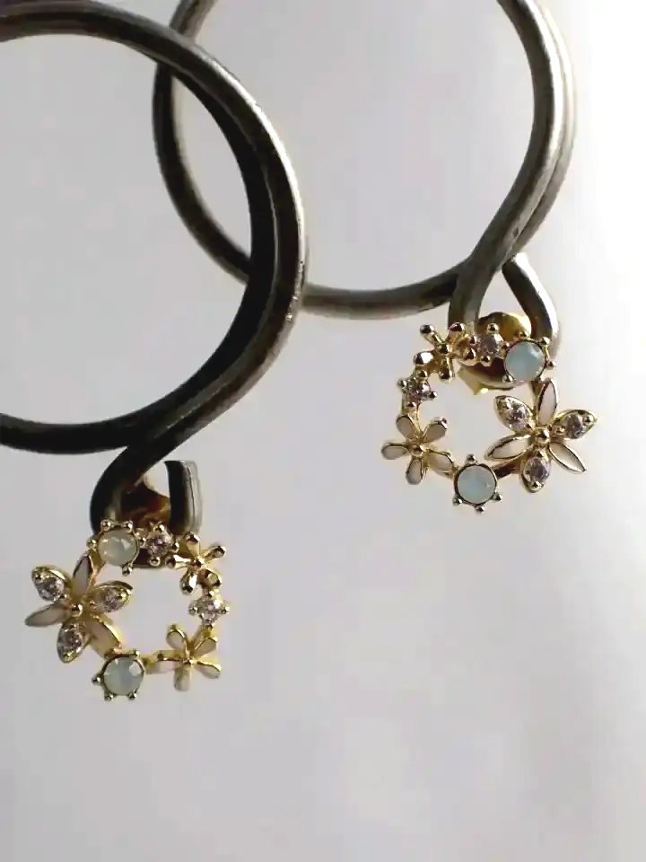 925 Silver Gold Tone Floral Crystal Stud Earrings