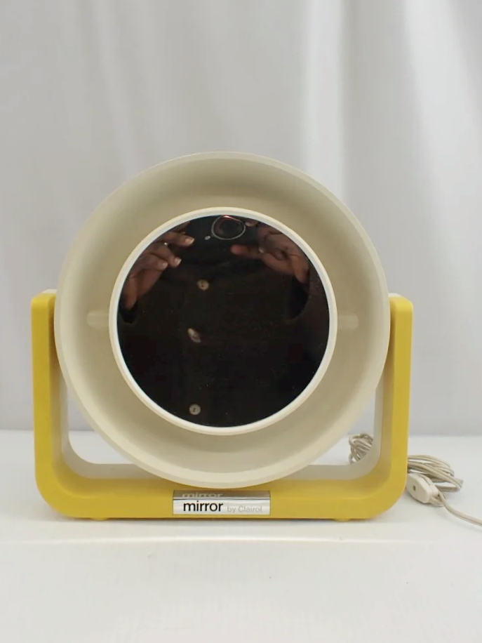 Vintage 70's Pivoting Clairol Sunshine Yellow And White Model RM-IC Light Up Makeup Mirror