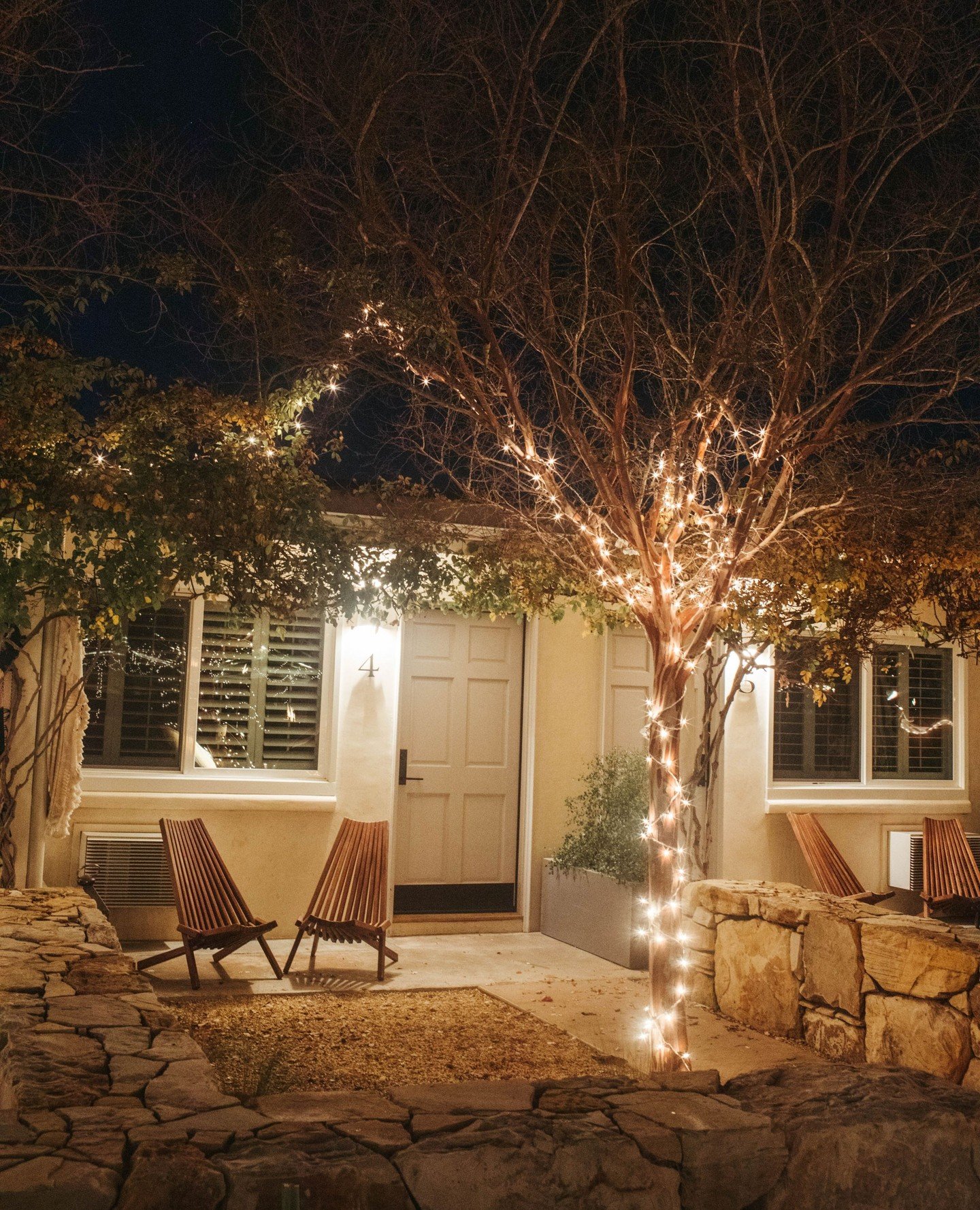Twinkling lights &amp; cozy nights &mdash; Hotel Ynez shines a little brighter during the holidays ✨