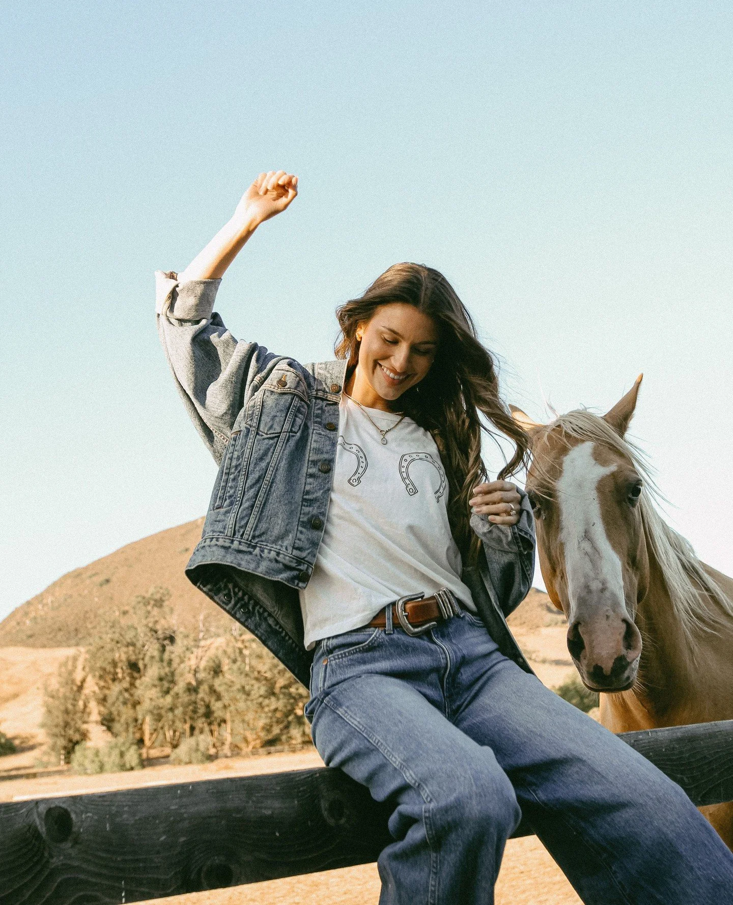 Be bold. It's the Year of the Horse, after all. ℧  Find our favorite lucky tee online at Nomada Deco or in the lobby shop ✷ ⁠
⁠
.⁠
.⁠
.⁠
⁠
Photos: @lorenmislavsky