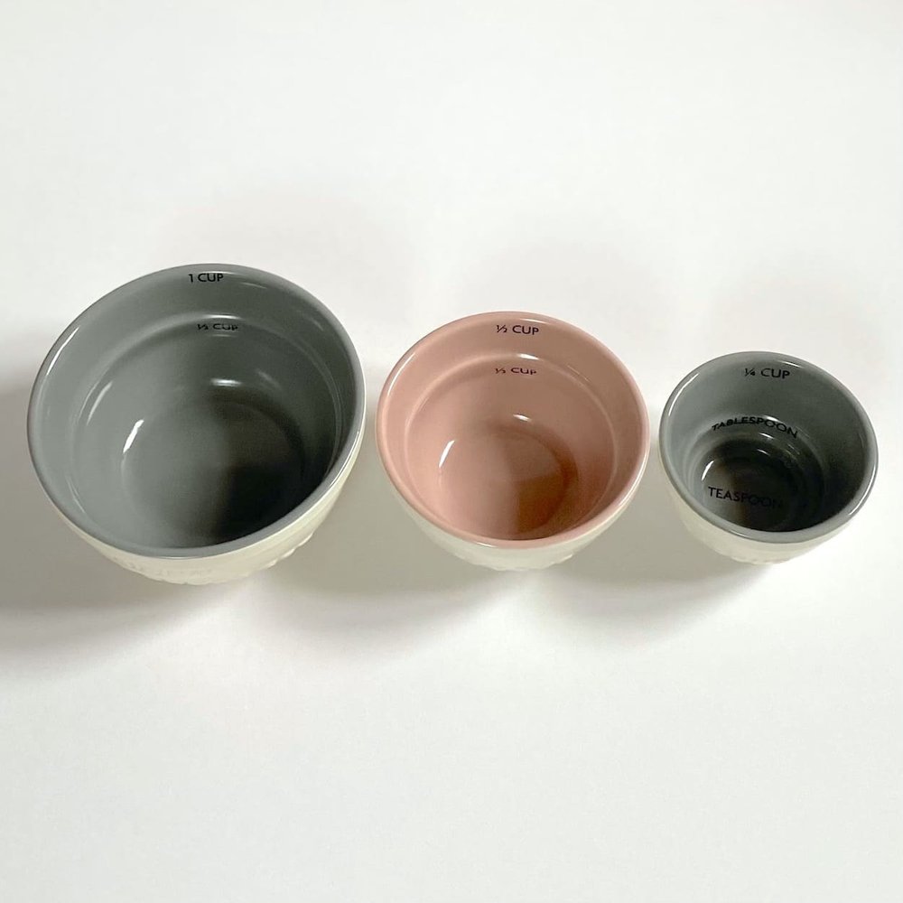 Mason Cash Stoneware Measuring Cups, Set of 3 - Piccantino Online Shop  International