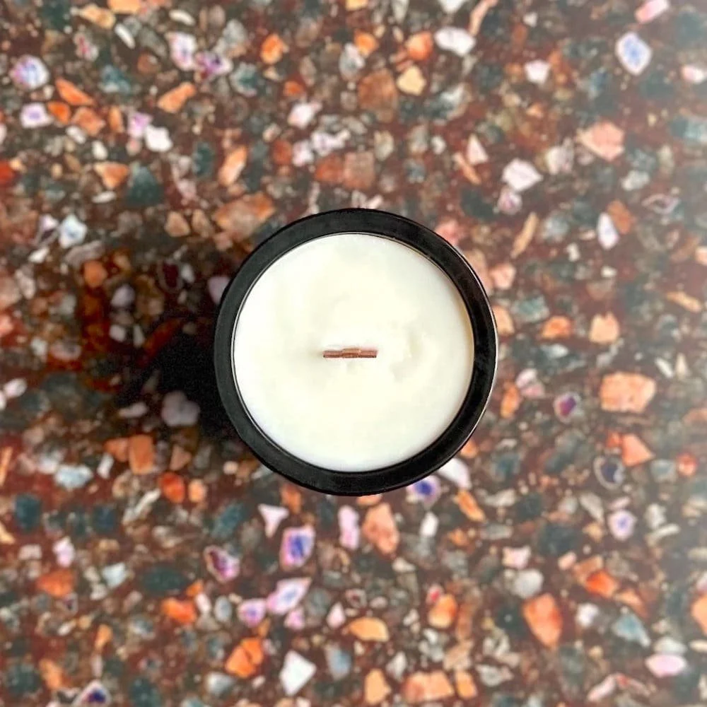 Black Ash & Frankincense Scented Candle wxy. Grant & Budds