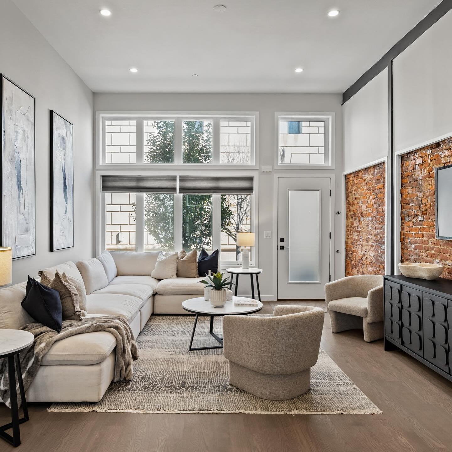 2106 Spring Street 🤍