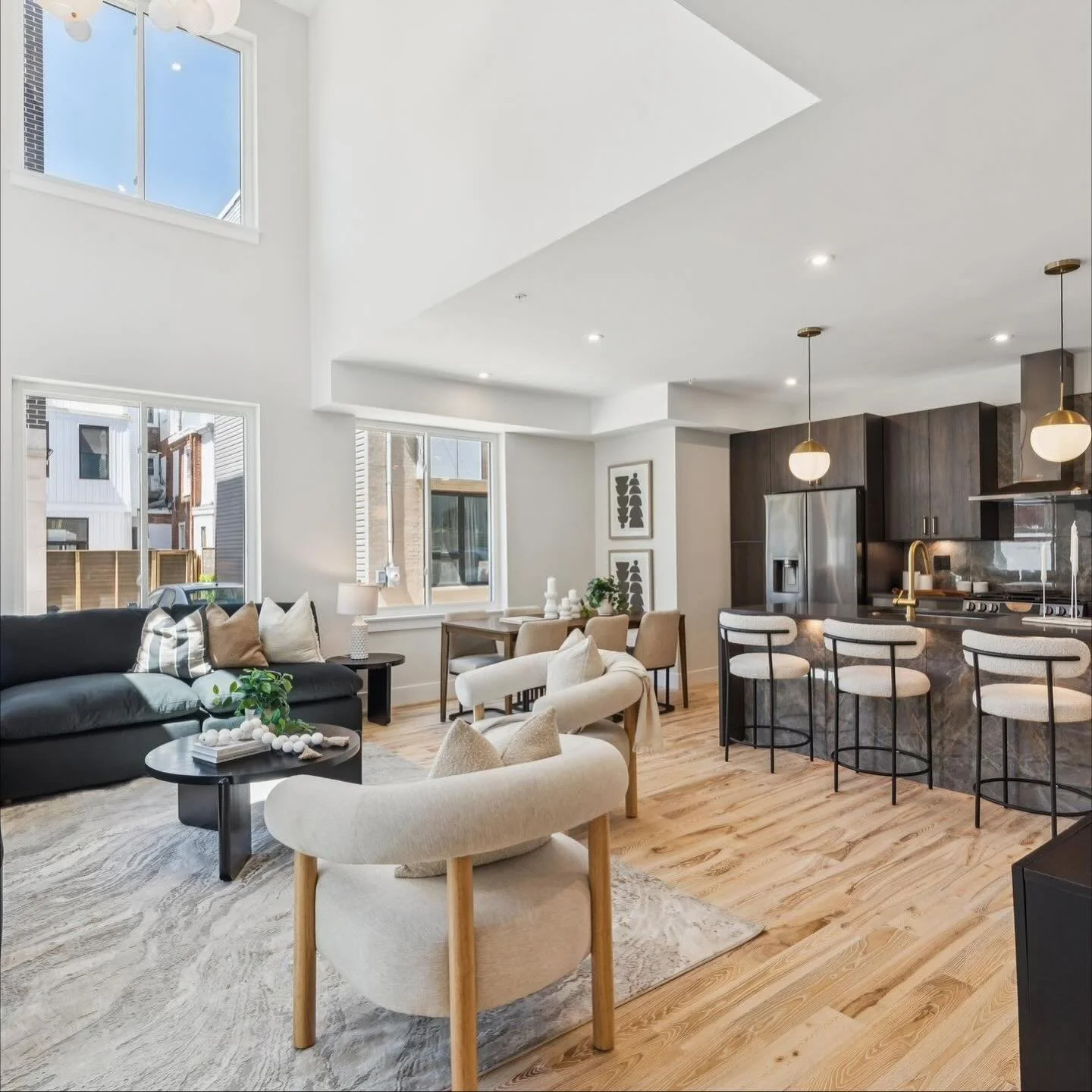 Brewerytown beauty just sold for our friend @scottsellsphilly ! 🖤