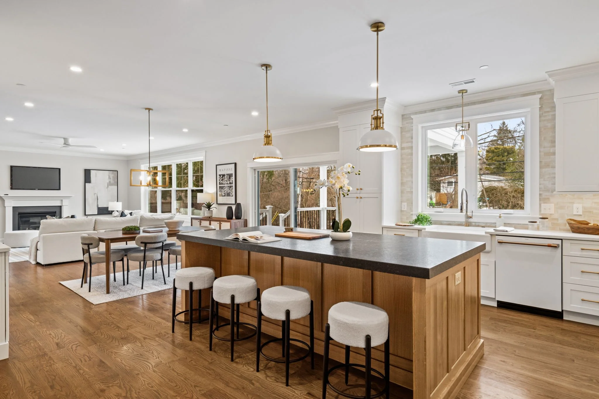 28-web-or-mls-305-glenway-rd.jpg
