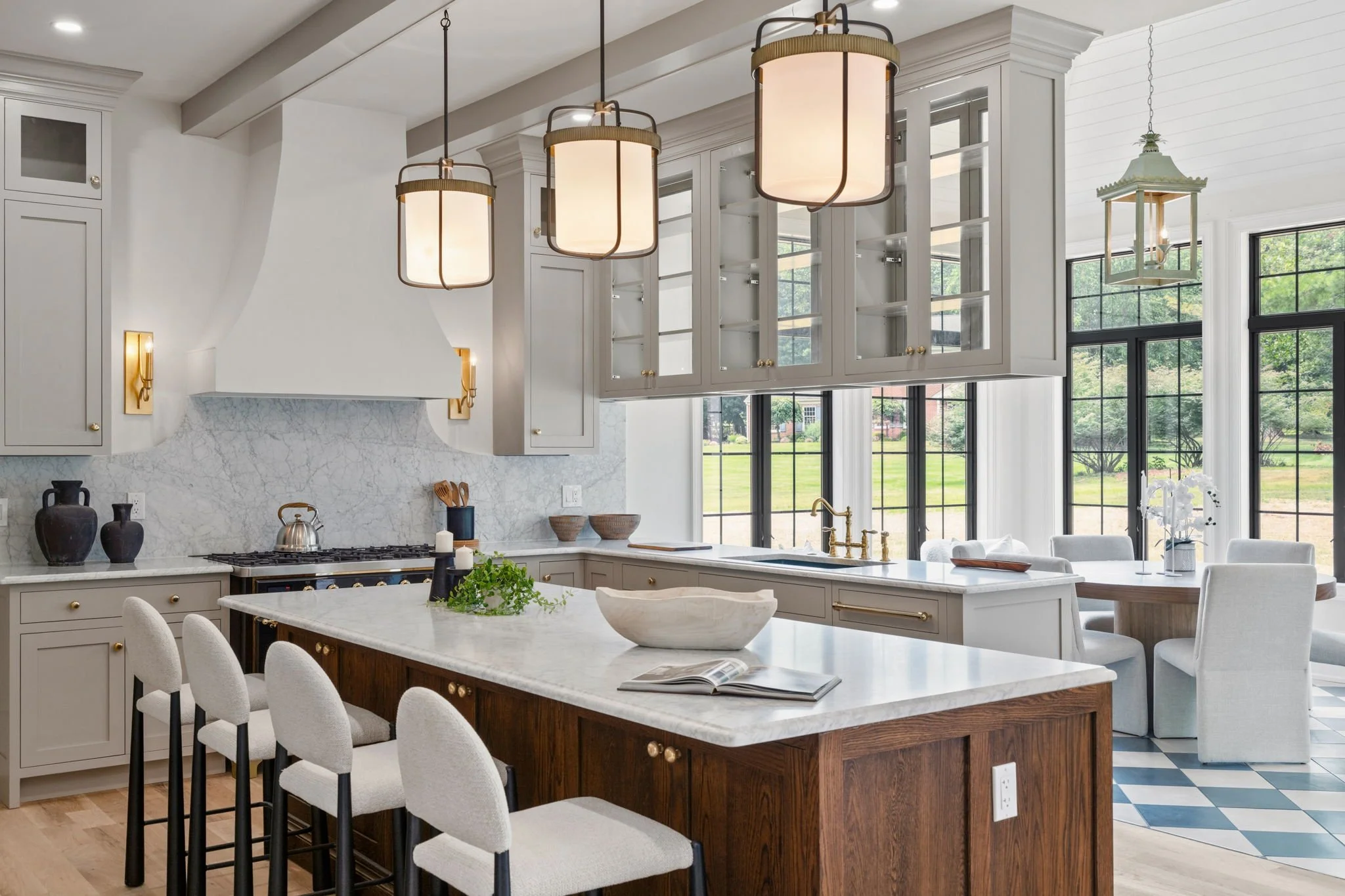 29-web-or-mls-725-w-curry-dr.jpg