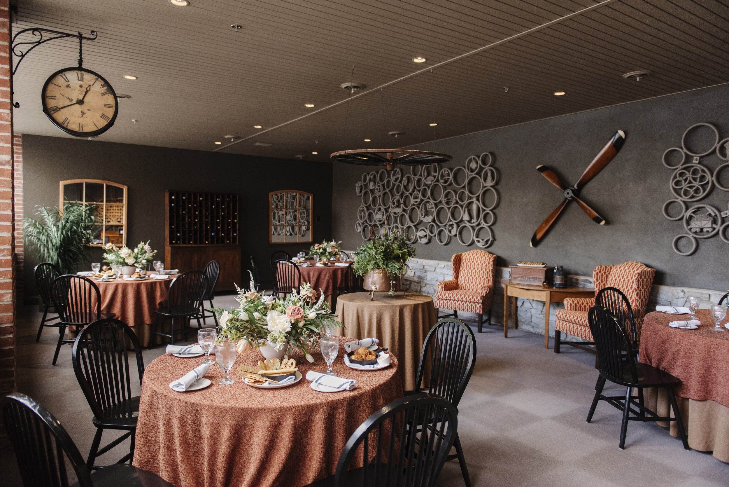 Reservations — CORK & CAP RESTAURANT