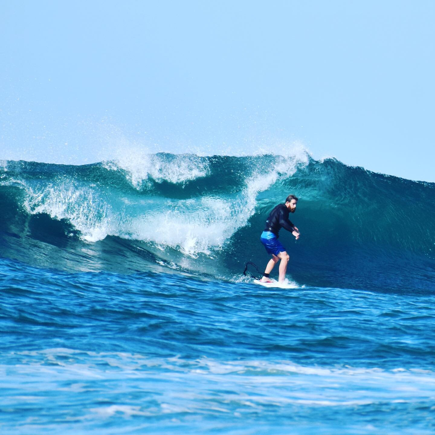 I still can&rsquo;t believe that&rsquo;s me foil surfing a wave like that.  Thank you @savagesac and @foilnicaragua for making a dream come true.  Looking forward to more of this soon. 

@armstrongfoils #foillife @surfaricharters @jamesjenkins_