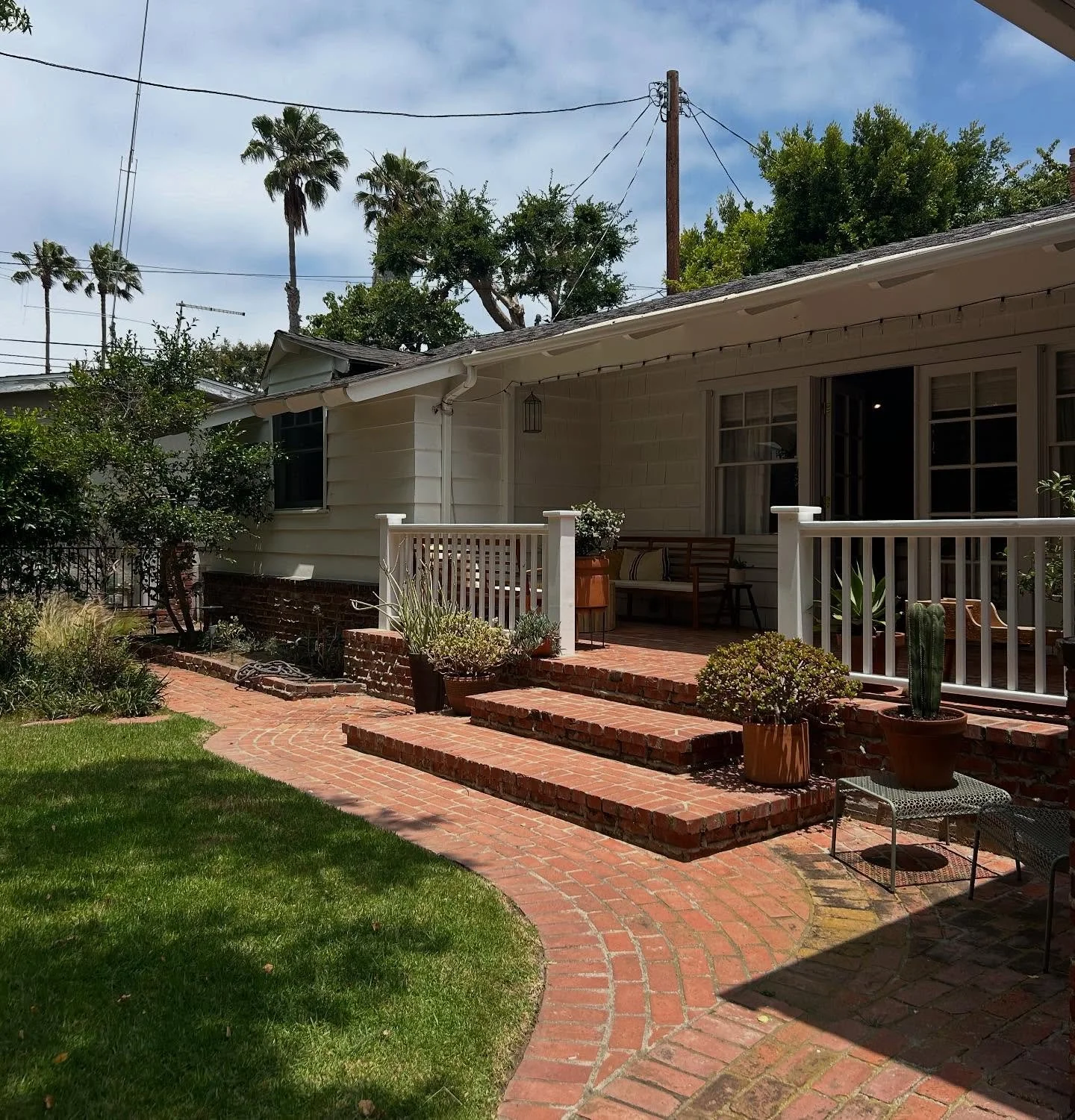 A classic ranch style with so many spots to sit and enjoy the garden. The sweetest block in Mar Vista. 

Offered at $2,395,000. Listed by Zoe Kasiske &amp; Marny Maslon with Douglas Elliman.